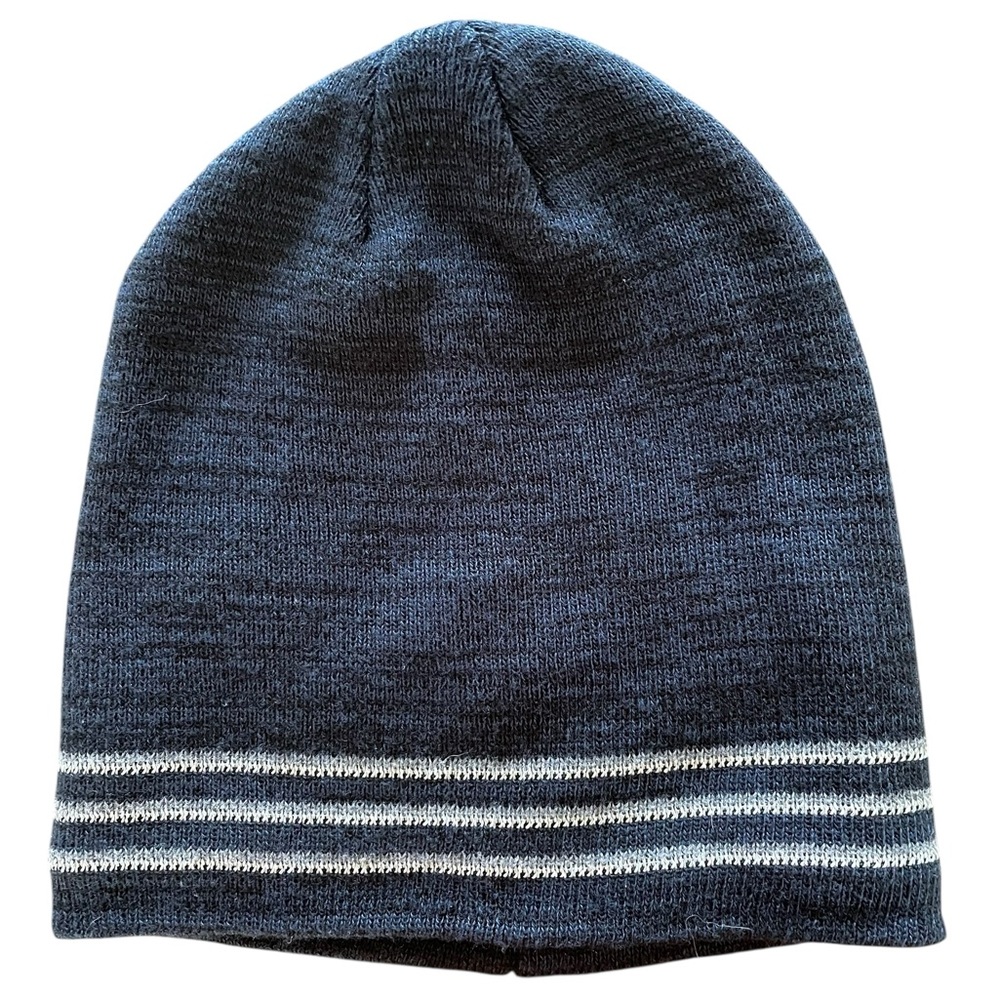 TEK GEAR NAVY BLUE STRIPED KNIT GRAPHIC BEANIE One Size Midnight Blue Grey White